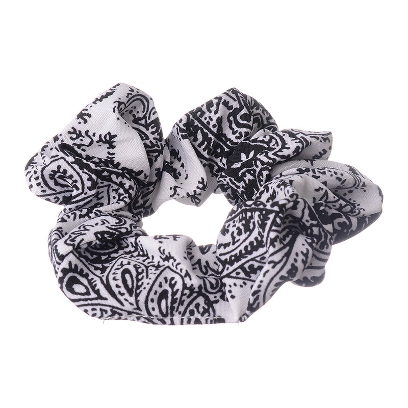 A set of hair scrunchies for women, 2 patterned pieces, white*black