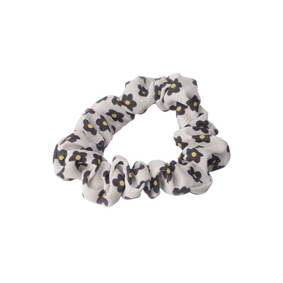 A set of hair scrunchies for women, 2 pieces, patterned with small flowers, brown*white