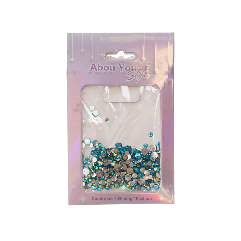 3D nail decorations made of flat back rhinestones