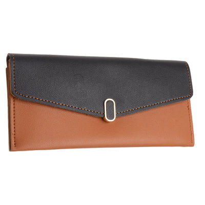 Women's leather wallet with oval lock