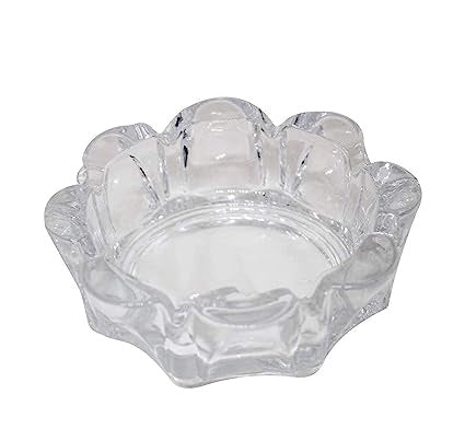 Small glass ashtray, circular shape, 10.5*10.5*3cm, transparent color