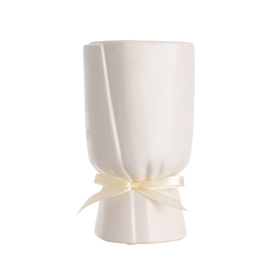 Ceramic vase shaped like a medium bow bouquet