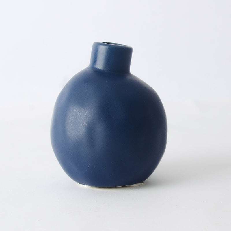 Small decorative ceramic flower vase, 10 cm