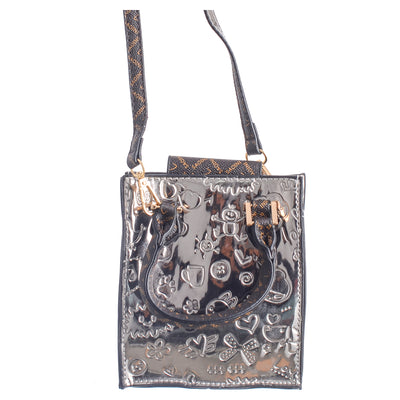 Shiny leather handbag and crossbody bag with magnetic closure