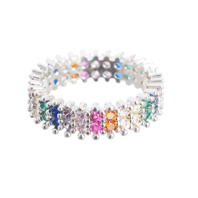 A multi-size zircon ring with multi-colored studs