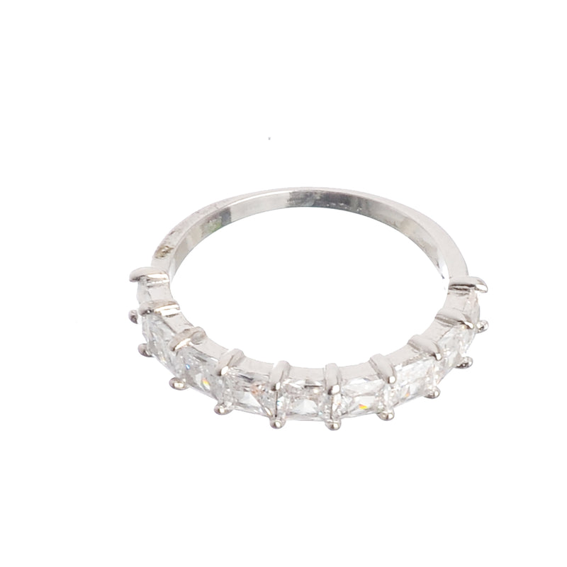 Multi-size zirconium ring