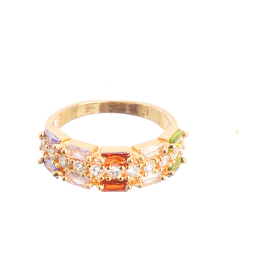 Classic ring with zircon stones of multiple sizes