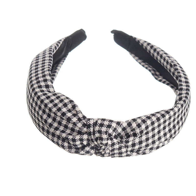 A square hairband for women