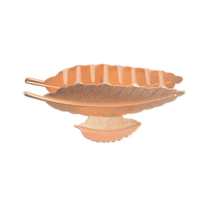 Leaf-shaped metal hair clip, golden color