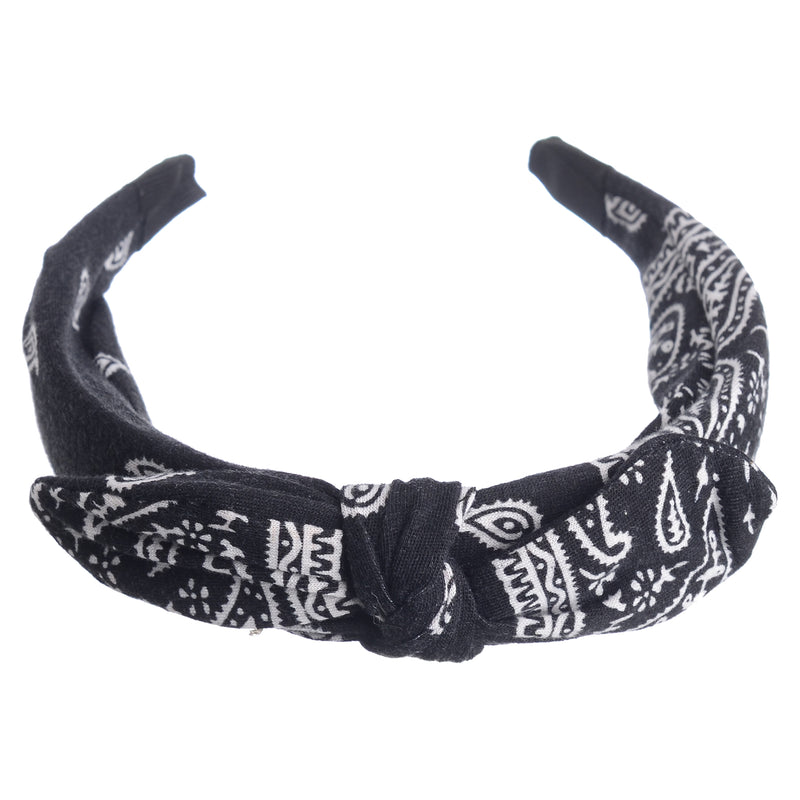 A bow-shaped headband for women, patterned