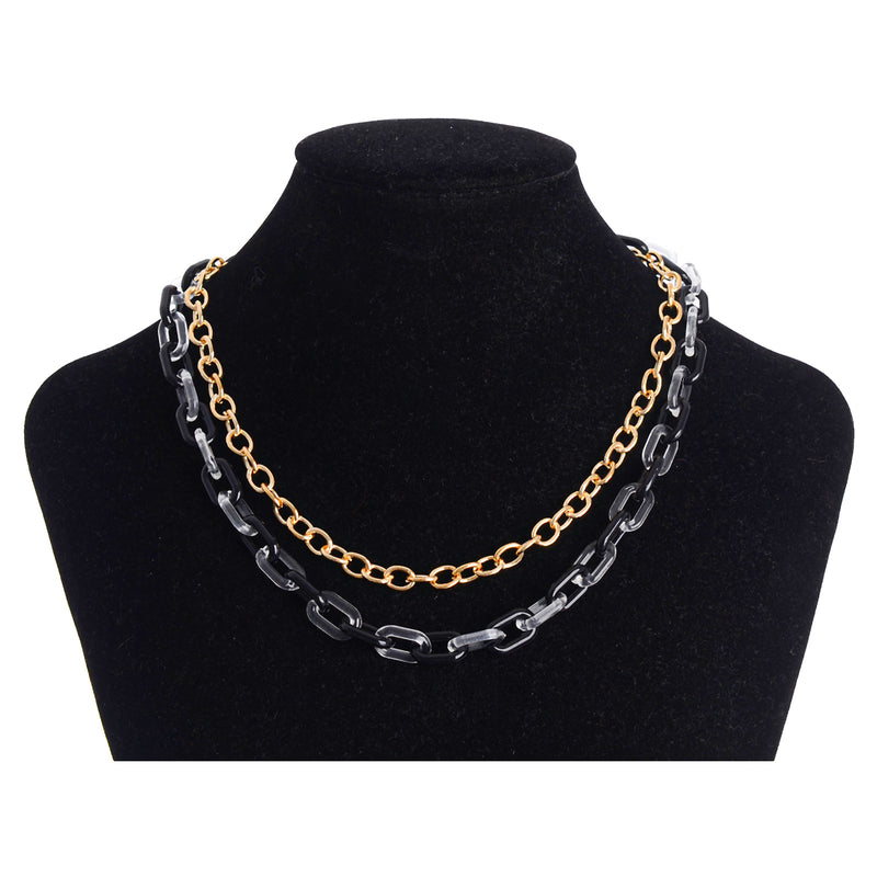 Two-layer chain intertwined in a chain-like manner