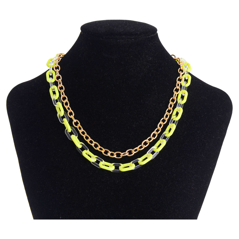 Two-layer chain intertwined in a chain-like manner