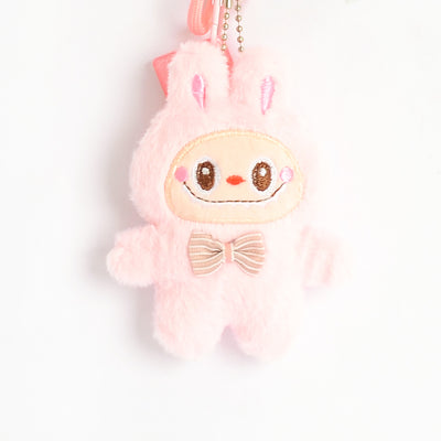 ميدالية لابوبو (Love )تعليقة كميدالية زينة للشنط