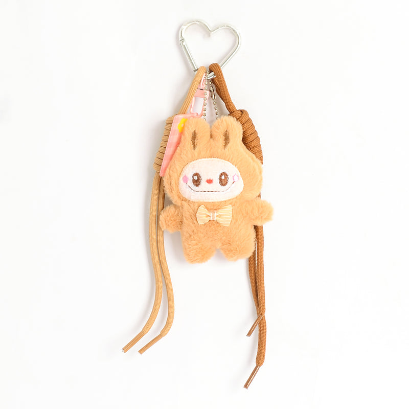 ميدالية لابوبو (Love )تعليقة كميدالية زينة للشنط