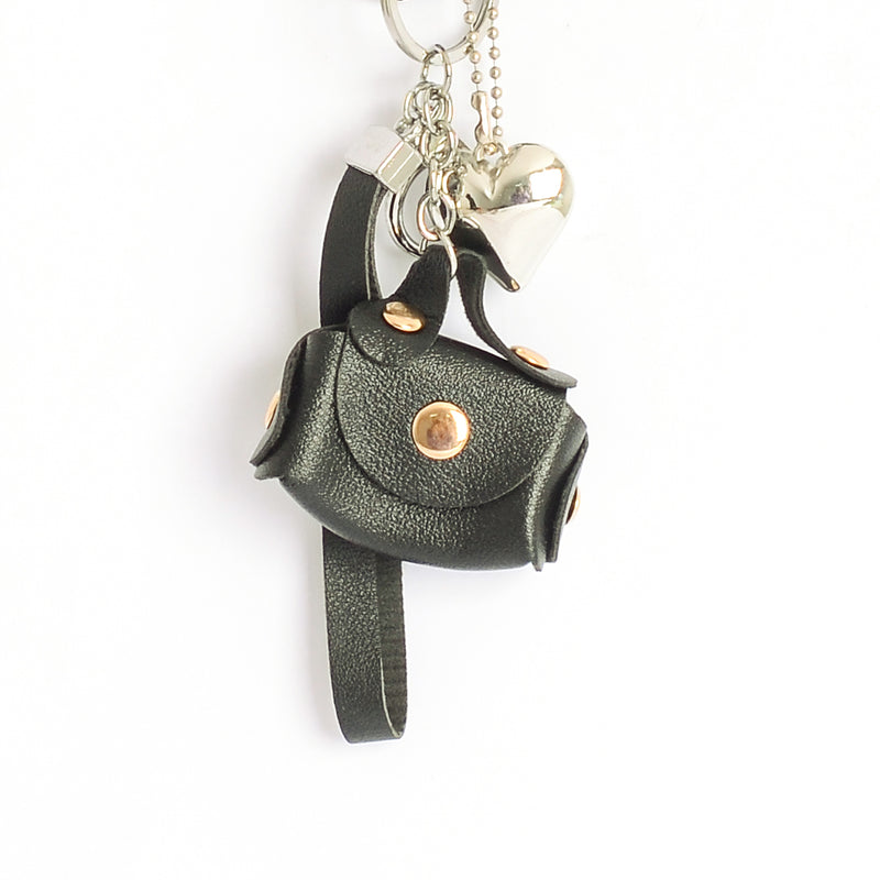 ميدالية مفاتيح بحافظة نقود ميني أوتعليقة زينة للشنط