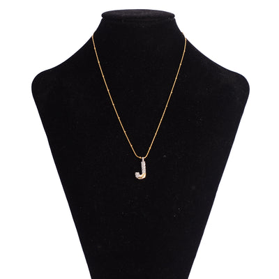 سلسلة رفيعة بدلاية أشكال حروف ملونة باللون الذهبي