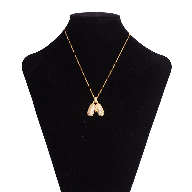 سلسلة رفيعة بدلاية أشكال حروف مرصع بفصوص الزركون ملونة باللون الذهبي