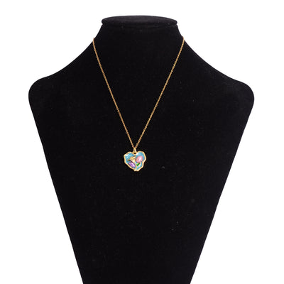 سلسلة رفيعة بدلاية شكل قلب بداخله وردة بارزة