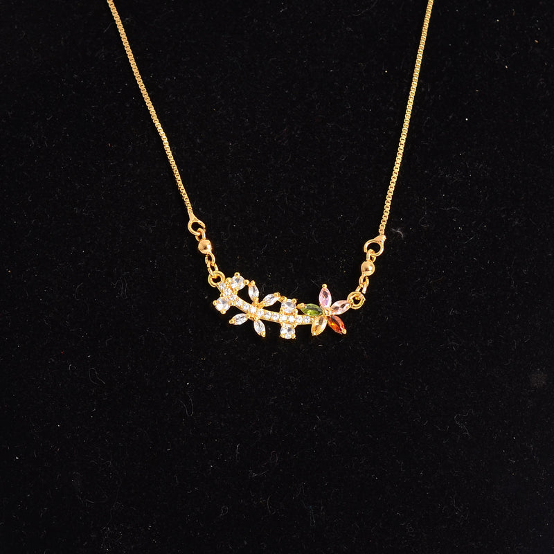 سلسلة بدلاية ورد مرصعة بفصوص الزركون الملونة لون ذهبي