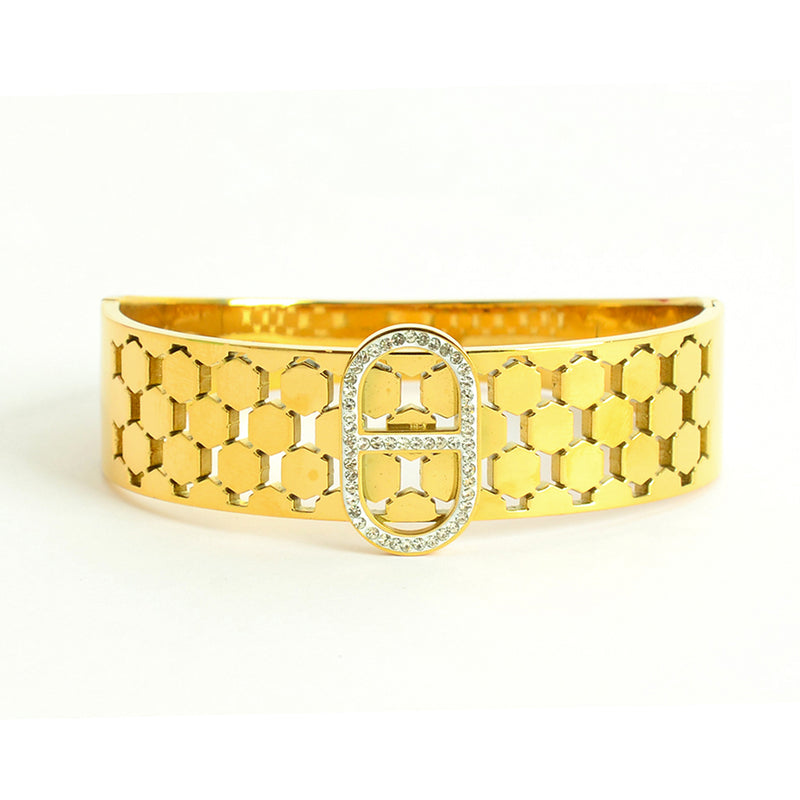 سوار يد عريض بتصميم خلية نحل مع حرفيCD لون ذهبي