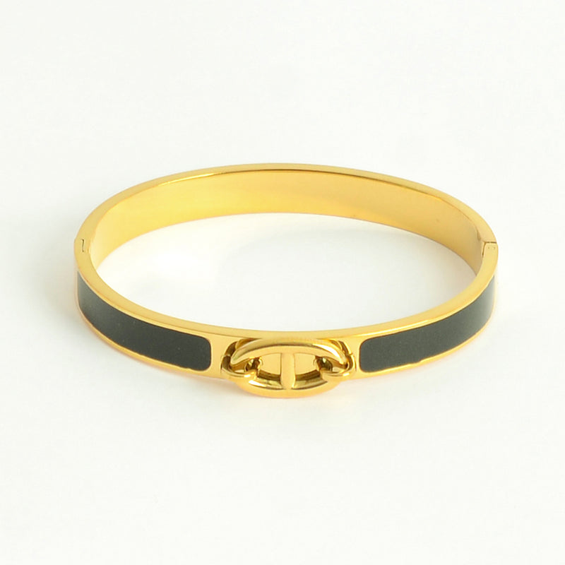 سوار يد صلب مع زخرفة فالمنتصف بيضاوية بارزة