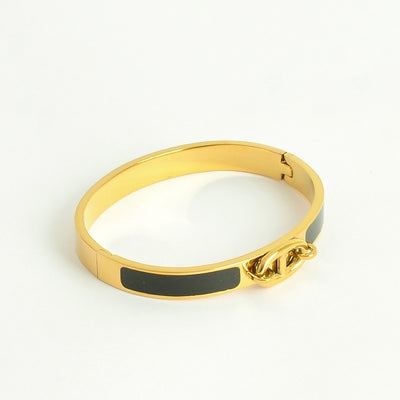 سوار يد صلب مع زخرفة فالمنتصف بيضاوية بارزة