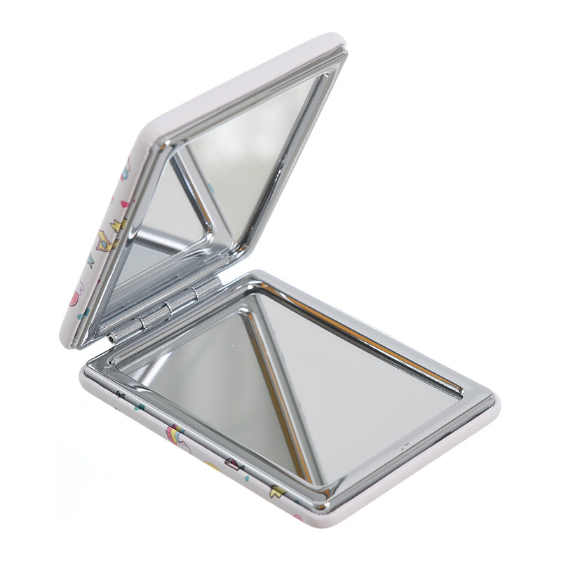 Small multi-shaped mirror