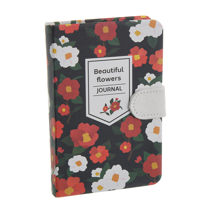 A5 notebook with magnetic lock