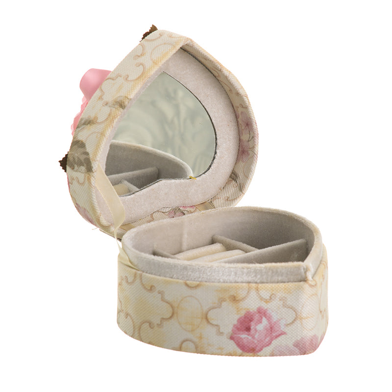 Beige heart-shaped organizer box