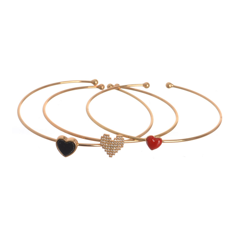 A set of 3-piece heart-shaped open bracelets