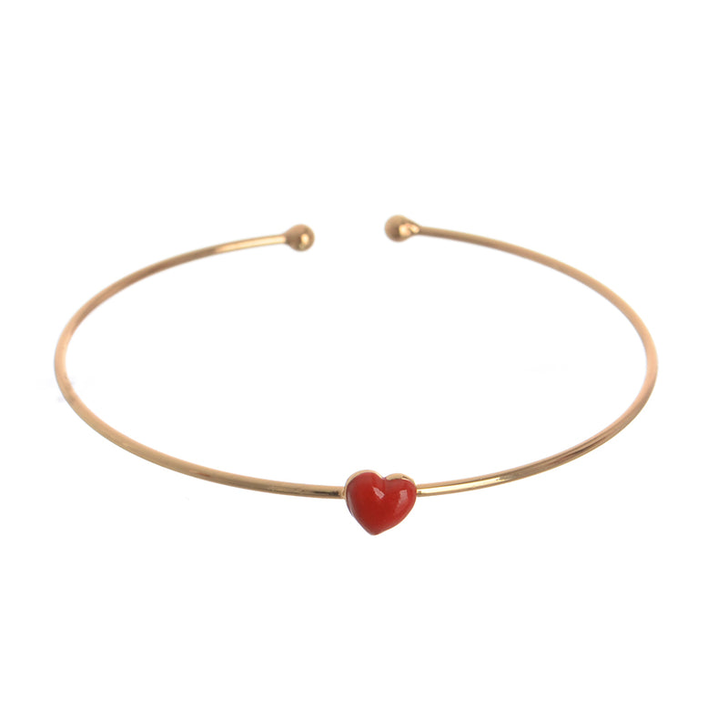 A set of 3-piece heart-shaped open bracelets