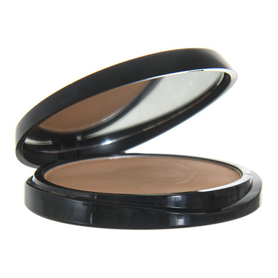 Stay on Matte Studio Waterproof Powder from Amanda