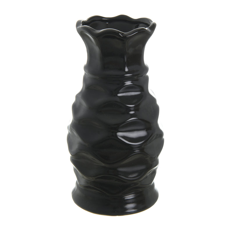 Pottery vase decorated with engravings, 17.5 cm long, black