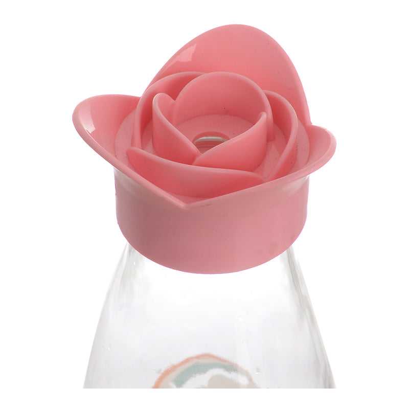 Round water and juice bottle with lemon juice and a pink plastic cap with a decorative design (500 ml)